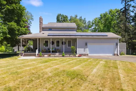 29100 Terrence St, Livonia, MI 48154