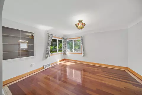 Living - 9100 Willis Rd, Augusta, MI 48191 photo 4 of 9