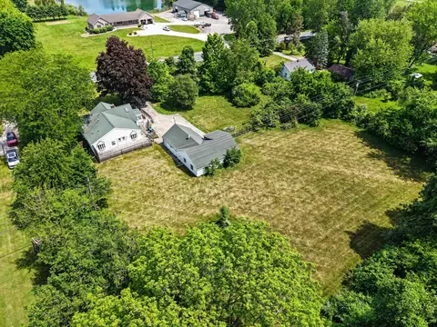 View/Area - 9100 Willis Rd, Augusta, MI 48191 photo 8 of 10