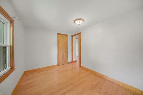 Bedroom - 9100 Willis Rd, Augusta, MI 48191 photo 2 of 2