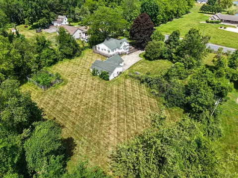 View/Area - 9100 Willis Rd, Augusta, MI 48191 photo 5 of 10