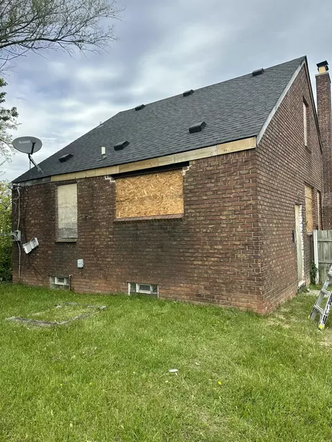 19301 Runyon St, Detroit, MI 48234