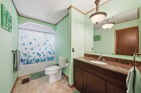 Bath - 445 March Dr, Adrian, MI 49221 photo 1 of 1