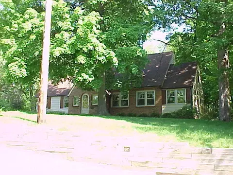 215 Hill St, Northville, MI 48167