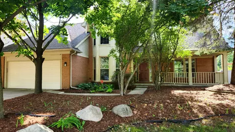 2987 Leslie Park Cir, Ann Arbor, MI 48105