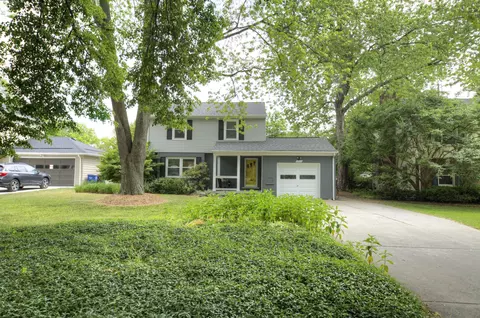 1646 E Stadium Blvd, Ann Arbor, MI 48104