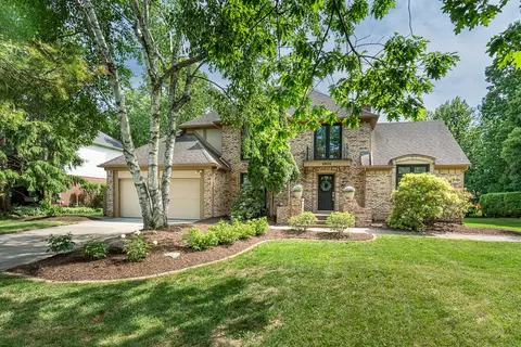 2805 Powderhorn Ridge Rd, Rochester Hills, MI 48309