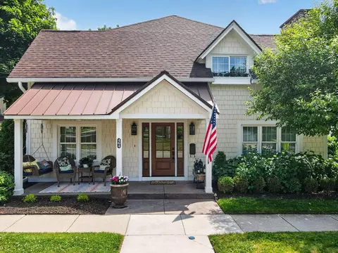 464 Butler St, Northville, MI 48167