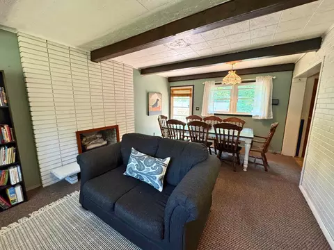 23591 Norcrest Dr, Southfield, MI 48033