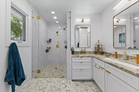 Bath - 303 E Huron River Dr, Belleville, MI 48111 photo 2 of 5