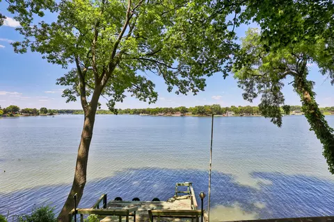 View/Area - 303 E Huron River Dr, Belleville, MI 48111 photo 6 of 7