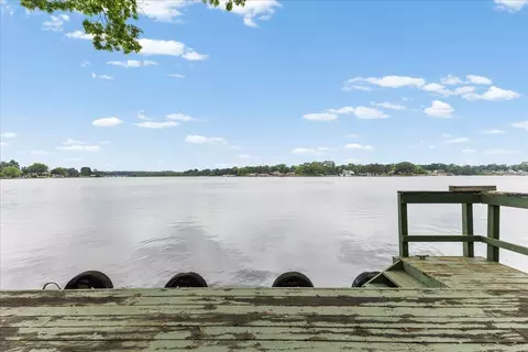 View/Area - 303 E Huron River Dr, Belleville, MI 48111 photo 1 of 7