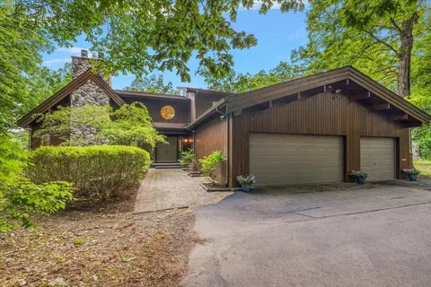 1111 W Clark Rd, Ypsilanti, MI 48198