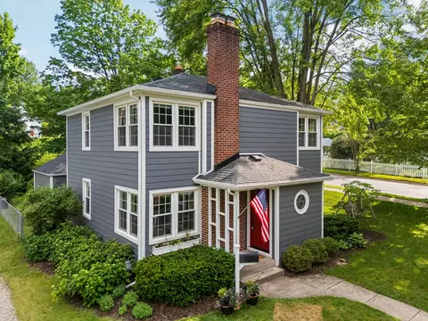 1107 Arborview Blvd, Ann Arbor, MI 48103