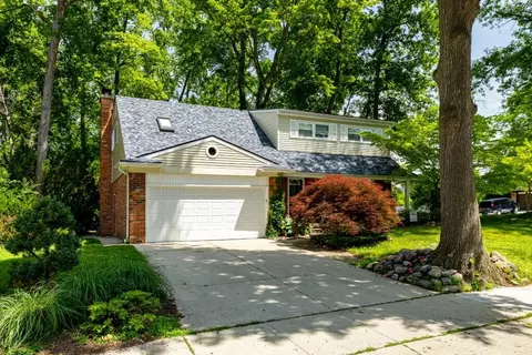 3665 Frederick Dr, Ann Arbor, MI 48105