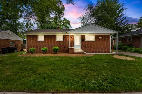 1025 Western Dr, Ann Arbor, MI 48103