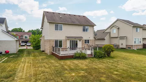Exterior - 33324 Sand Piper Dr, Romulus, MI 48174 photo 9 of 10