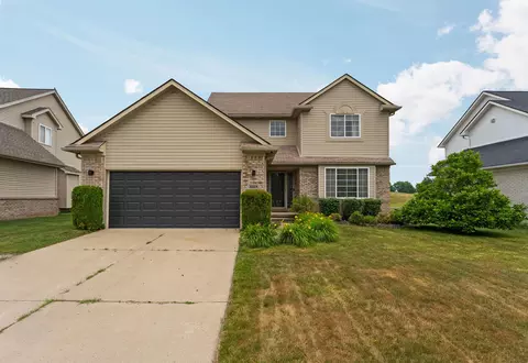 33324 Sand Piper Dr, Romulus, MI 48174