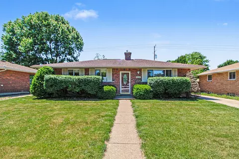 34101 Sequoia St, Westland, MI 48185