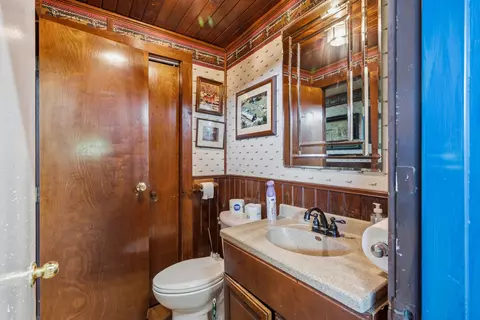 Bath - 1925 S Bartlett Rd, St. Clair, MI 48079 photo 1 of 3