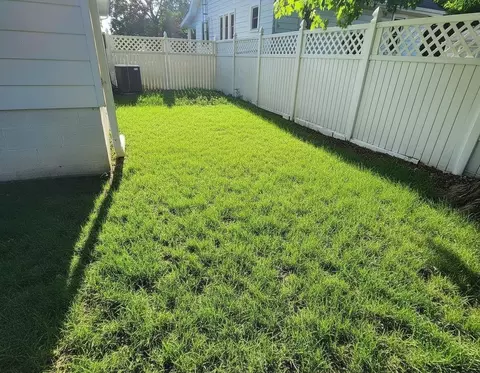 Exterior - 801 Concord Blvd, Blackman, MI 49202 photo 5 of 6