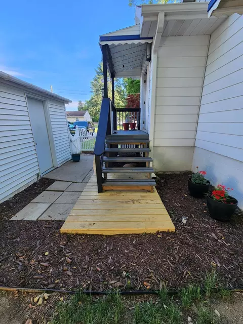 Exterior - 801 Concord Blvd, Blackman, MI 49202 photo 5 of 7