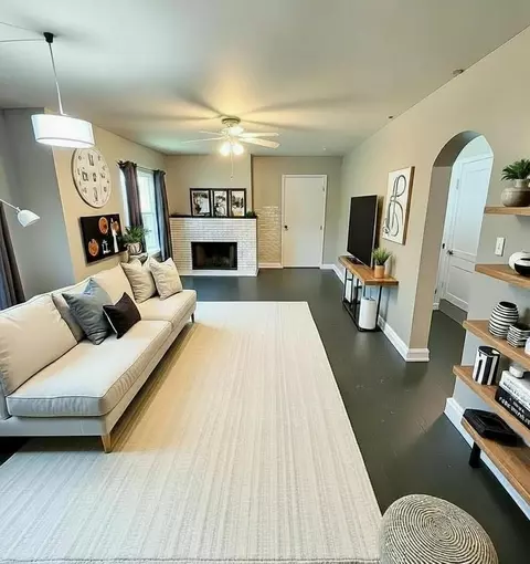 Living - 801 Concord Blvd, Blackman, MI 49202 photo 1 of 4