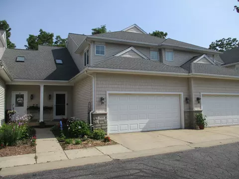 2052 Liberty Hts, Ann Arbor, MI 48103