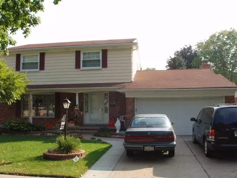 14140 Hubbard St, Livonia, MI 48154