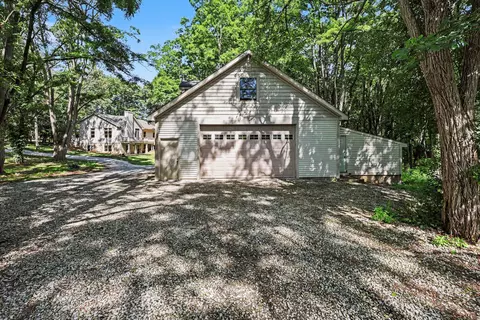 19025 W Old Us Highway 12, Sylvan, MI 48118