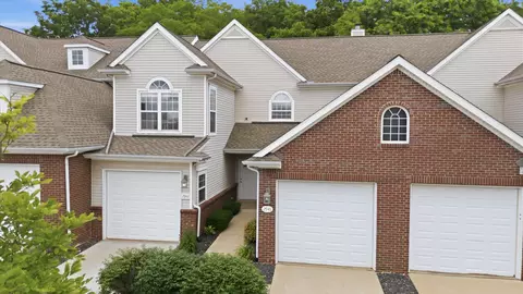 2946 Hunley Dr, Ann Arbor, MI 48105