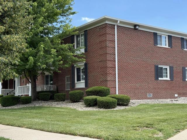 1749 Monticello Street Unit St #E4, Trenton, MI 48183