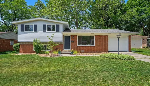 713 Leona Dr, Ann Arbor, MI 48103