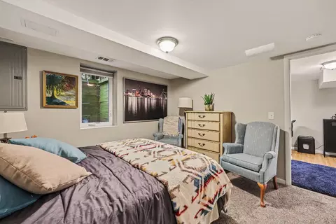 Bedroom - 2000 E Stadium Blvd, Ann Arbor, MI 48104 photo 8 of 8