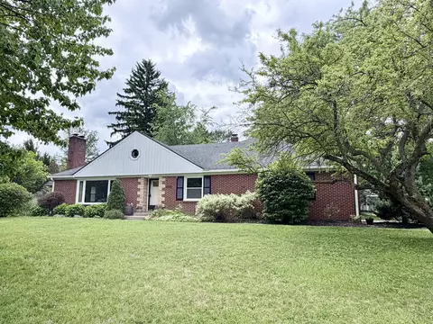 Exterior - 2000 E Stadium Blvd, Ann Arbor, MI 48104 photo 2 of 10