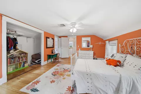 Bedroom - 1101 Williams St, Adrian, MI 49221 photo 6 of 8