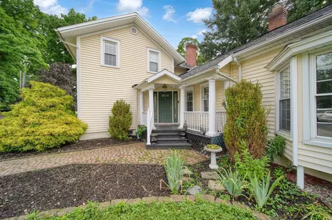 Exterior - 1101 Williams St, Adrian, MI 49221 photo 4 of 23