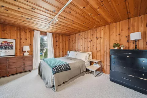 Bedroom - 1101 Williams St, Adrian, MI 49221 photo 7 of 8