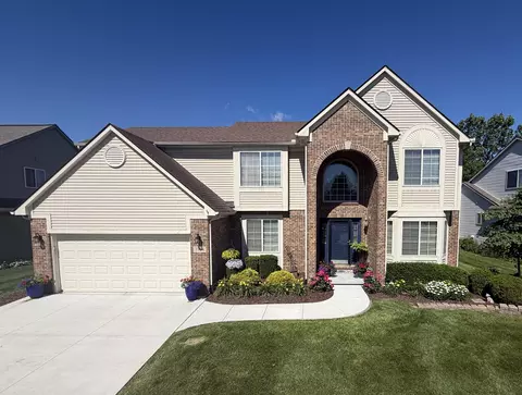 5994 Cedar Ridge Dr, Scio, MI 48103