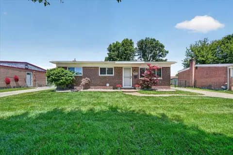 34330 Florence St, Westland, MI 48185