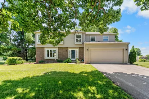 6969 Heatheridge Dr, Lodi, MI 48176