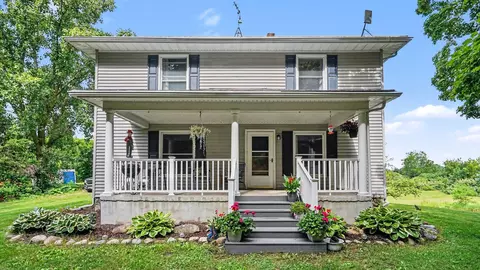 2188 Sylvan Rd, Sylvan, MI 48118