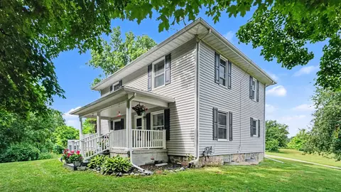 2188 Sylvan Rd, Sylvan, MI 48118