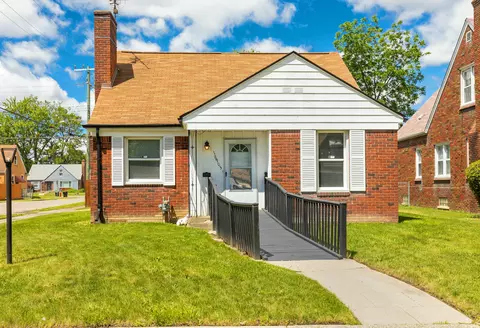 18903 Strathmoor St, Detroit, MI 48235