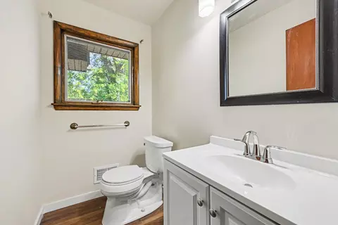 Bath - 173 Mohawk St, Summit, MI 49203 photo 2 of 2