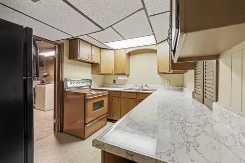 Kitchen - 173 Mohawk St, Summit, MI 49203 photo 3 of 3