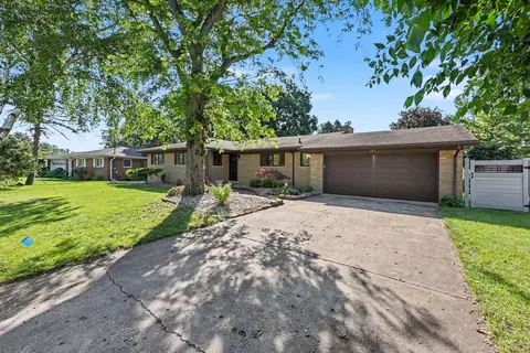 Exterior - 173 Mohawk St, Summit, MI 49203 photo 3 of 7