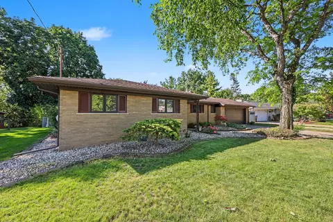 Exterior - 173 Mohawk St, Summit, MI 49203 photo 2 of 7