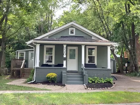 220 S 7th St, Ann Arbor, MI 48103