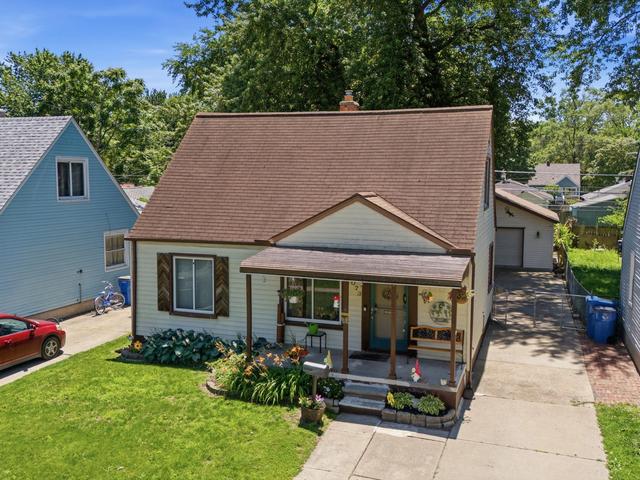 25073 Andover Dr, Dearborn Heights, MI 48125